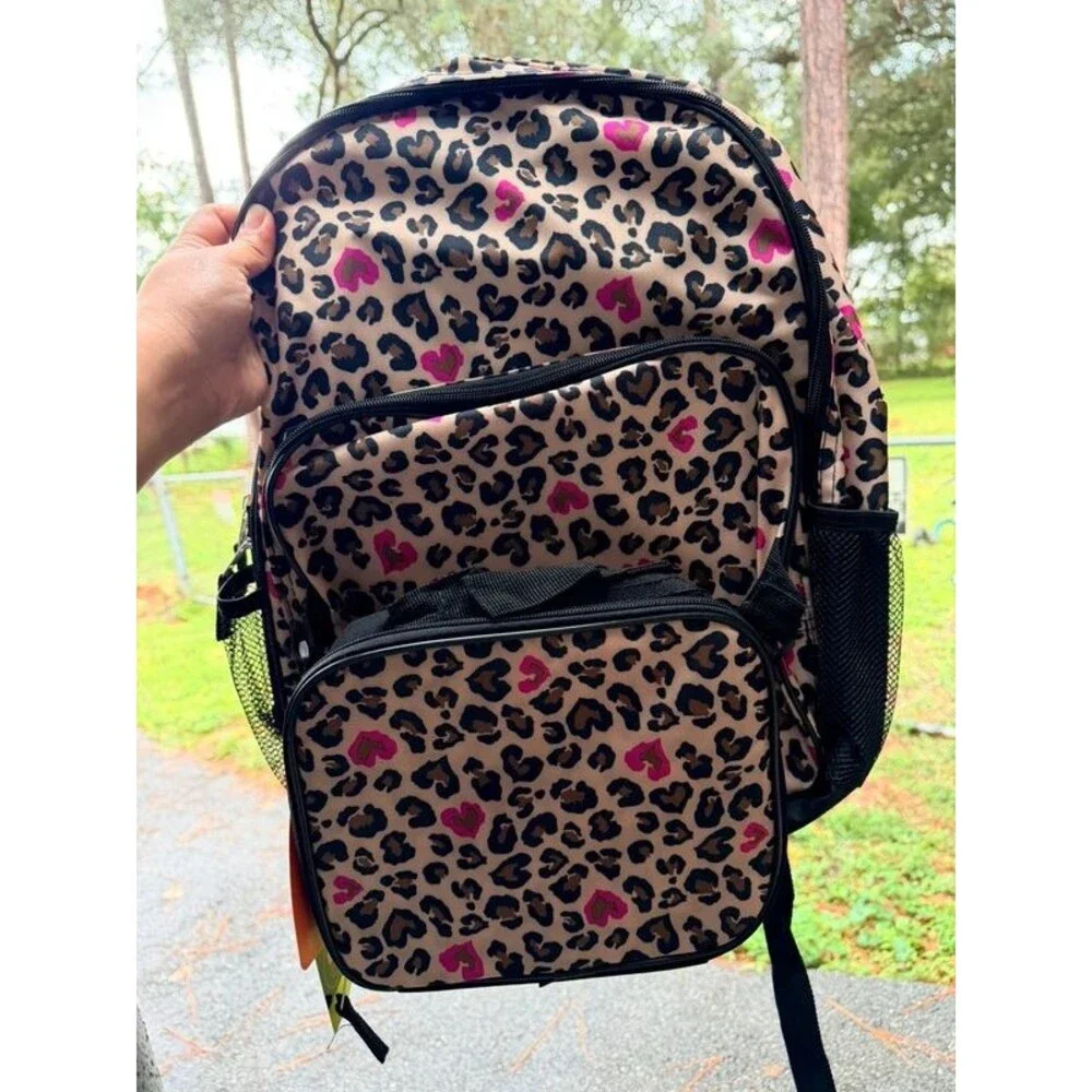 Leopard backpack with lunch bag